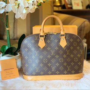 Louis Vuitton Alma PM